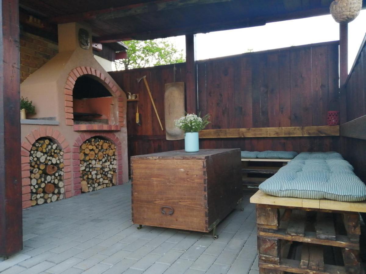Apartman Turista Pavcina Lehota  Exterior photo
