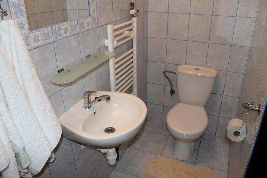 Apartman Turista Pavcina Lehota  Exterior photo